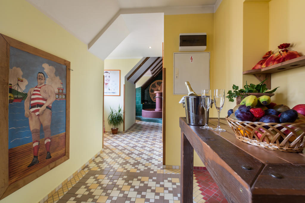 Hotel Selsky Dvur - Bohemian Village Courtyard Praga Exterior foto