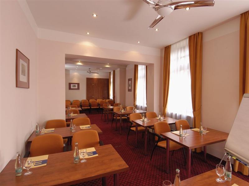 Hotel Selsky Dvur - Bohemian Village Courtyard Praga Exterior foto